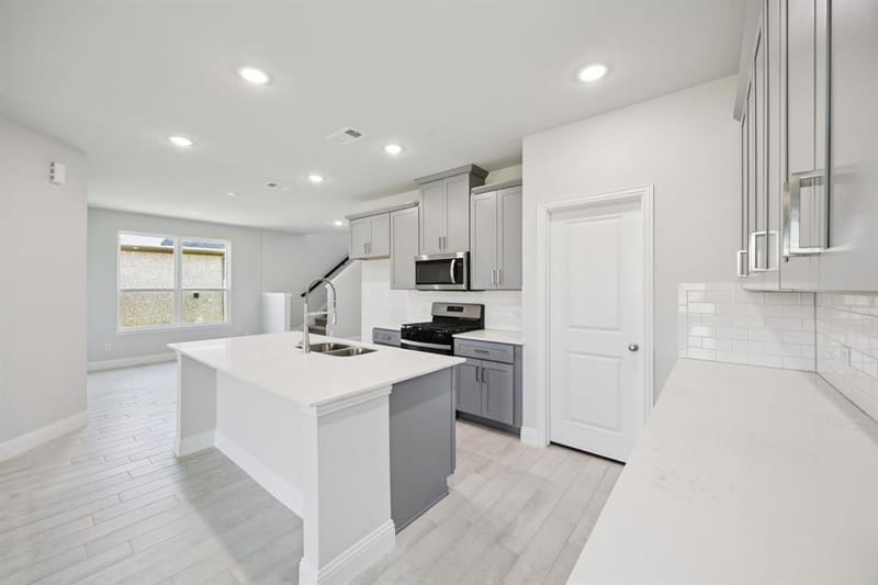 515 Lana Drive, Seagoville TX 75159 - Photo 4