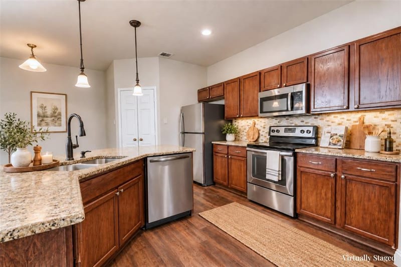 2416 Redfield Drive, Mesquite TX 75181 - Photo 7