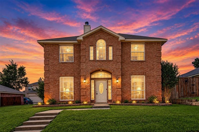 2416 Redfield Drive, Mesquite TX 75181
