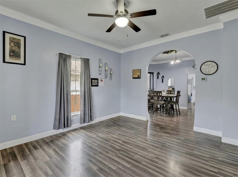 1811 Wesley Street, Greenville TX 75401 - Photo 6