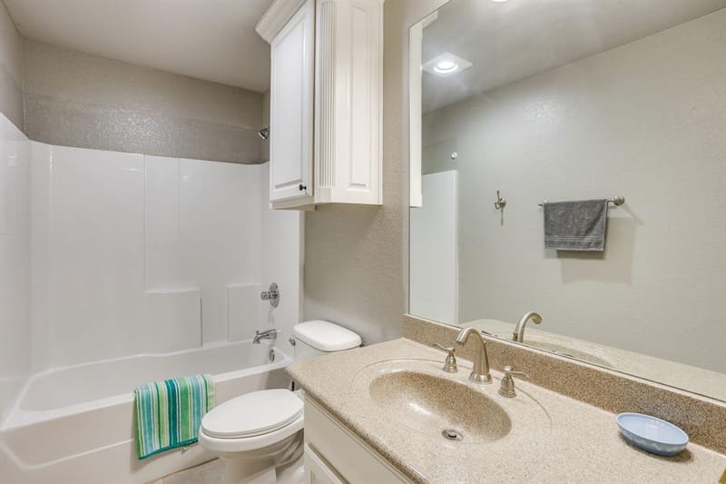 263 Oak Creek Circle, Springtown TX 76082 - Photo 13