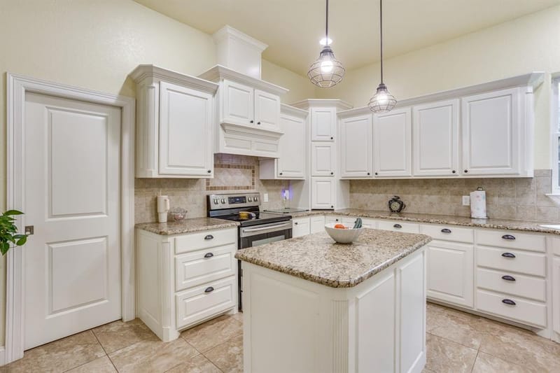 263 Oak Creek Circle, Springtown TX 76082 - Photo 30