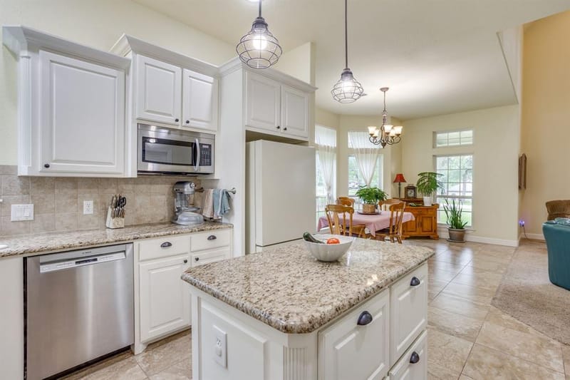263 Oak Creek Circle, Springtown TX 76082 - Photo 33