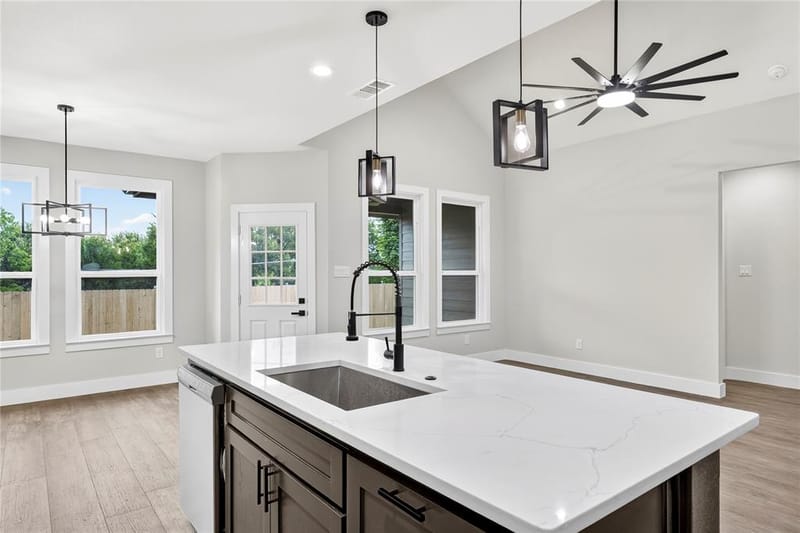 1613 Avenue D, Fort Worth TX 76104 - Photo 15