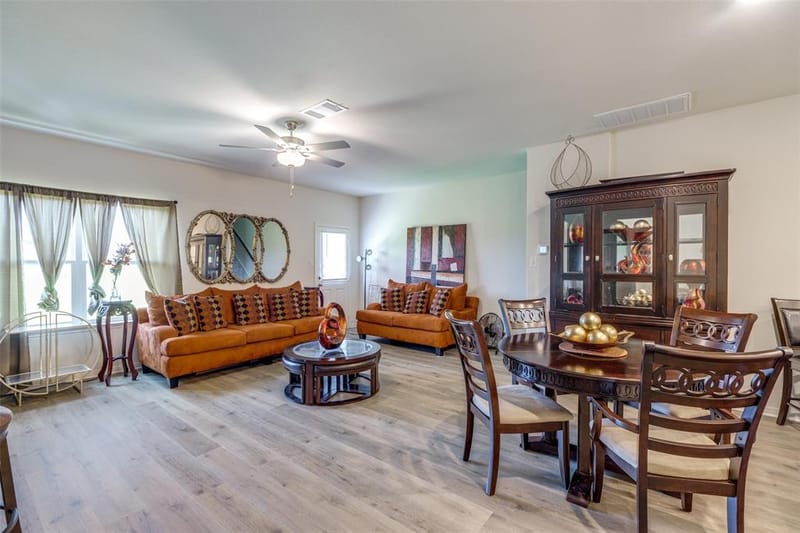 206 Marsh Lane, Princeton TX 75407 - Photo 4