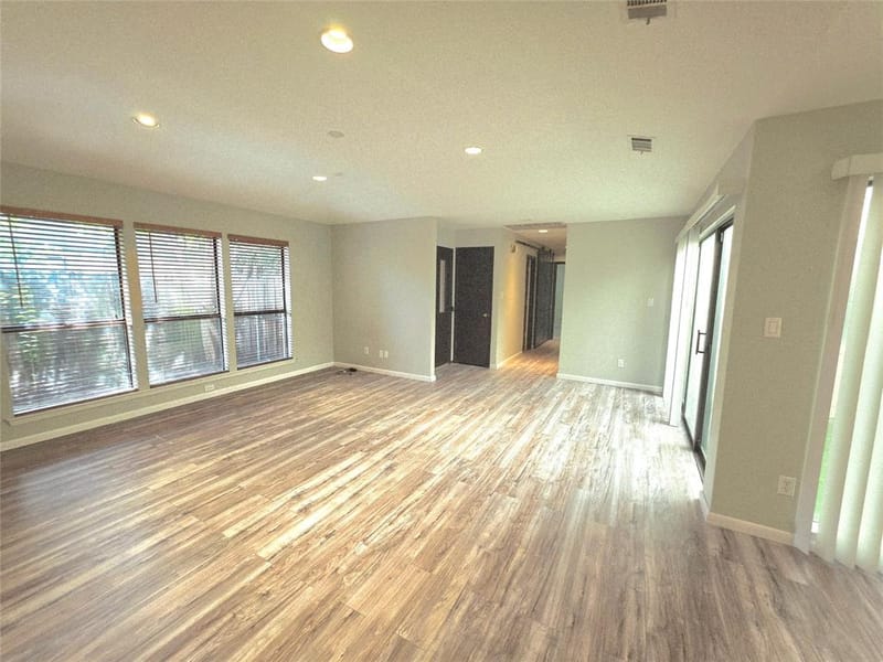 3038 Modella Avenue, Dallas TX 75229 - Photo 9