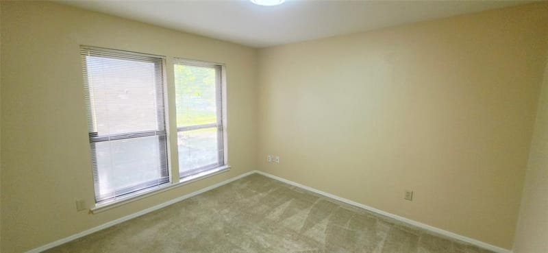 3038 Modella Avenue, Dallas TX 75229 - Photo 10