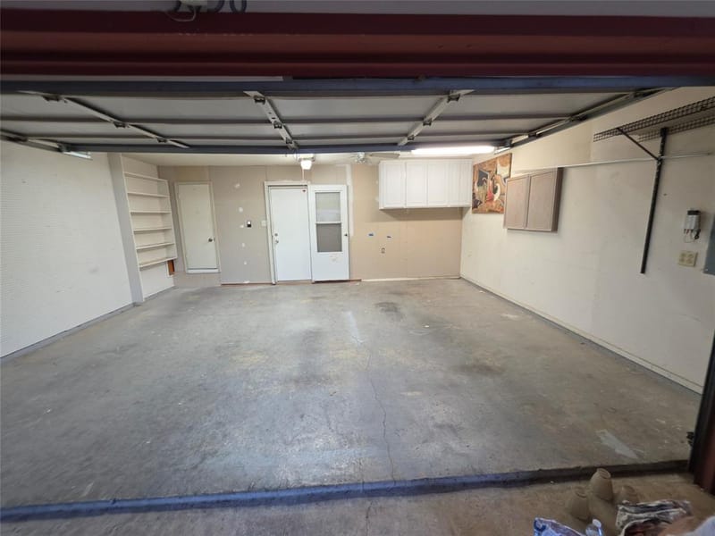 3038 Modella Avenue, Dallas TX 75229 - Photo 39