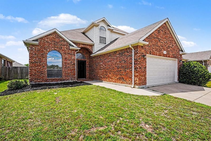 9712 Willow Branch Way, Fort Worth TX 76036 - Photo 2