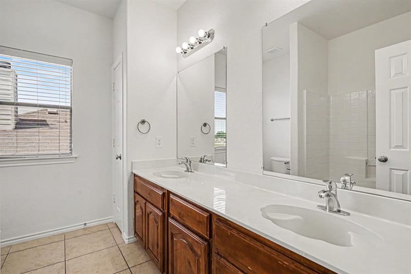9712 Willow Branch Way, Fort Worth TX 76036 - Photo 32