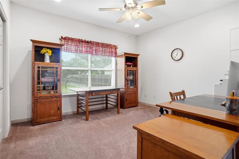 207 Bonita Drive, Granbury TX 76049 - Photo 10