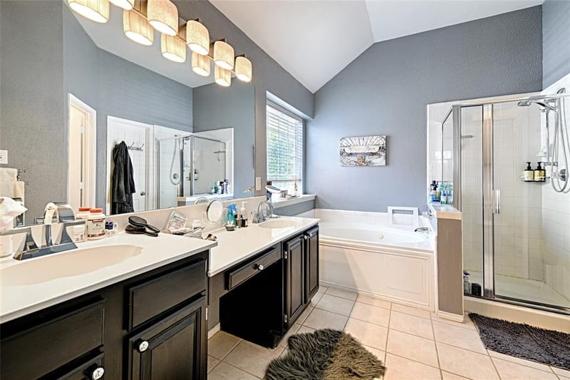 10013 White Lane, Irving TX 75063 - Photo 16