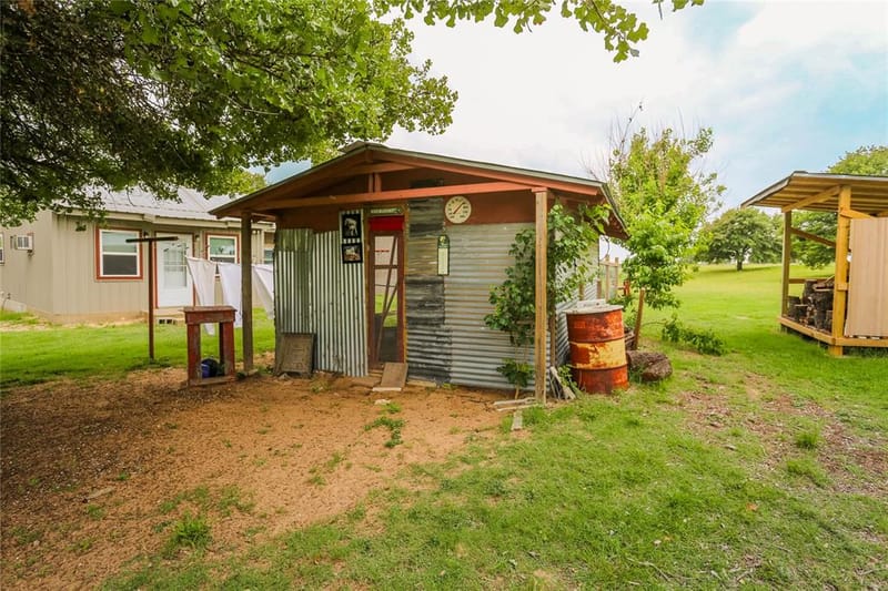 1166 County Road 403, Comanche TX 76442 - Photo 21