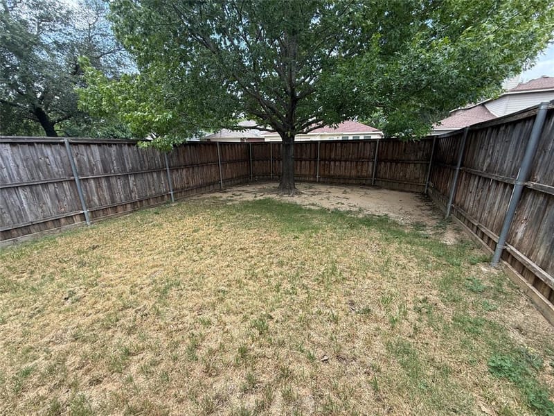 2549 Pilgrim Rest Drive, Dallas TX 75237 - Photo 26