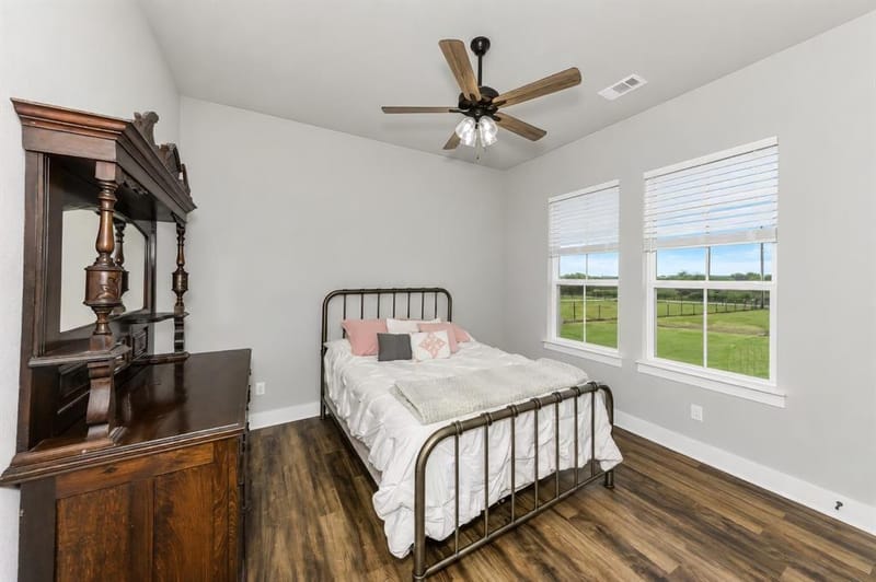 2433 Old Denton Highway, Decatur TX 76234 - Photo 22