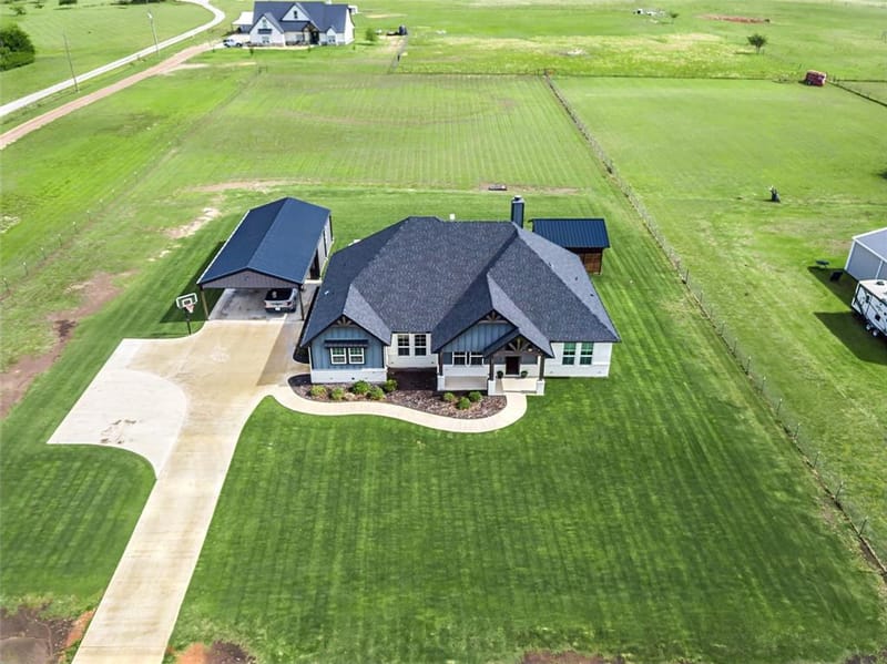 2433 Old Denton Highway, Decatur TX 76234 - Photo 35