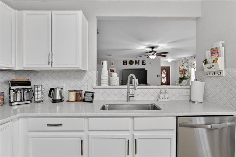 2019 Limestone Drive, Grand Prairie TX 75052 - Photo 14