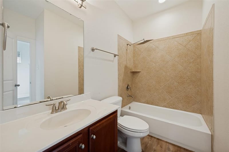 921 Brook Forest Lane, Euless TX 76039 - Photo 19