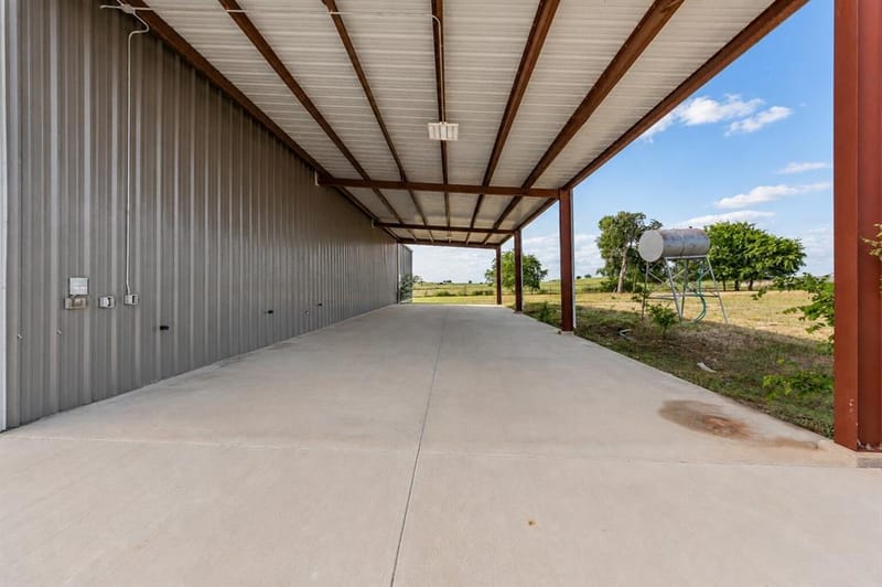426 CR 2320, Decatur TX 76234 - Photo 37