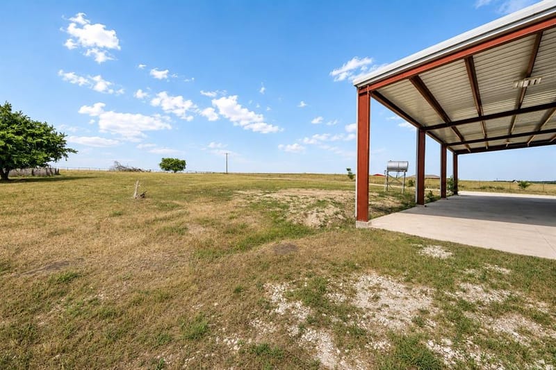 426 CR 2320, Decatur TX 76234 - Photo 35