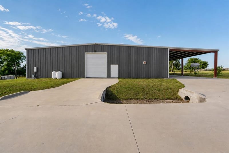 426 CR 2320, Decatur TX 76234 - Photo 39