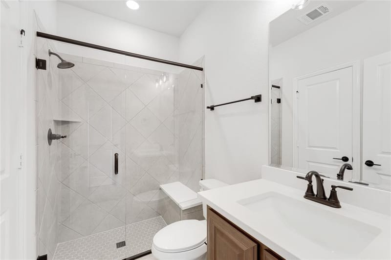 924 Lasalle Drive, Red Oak TX 75154 - Photo 9