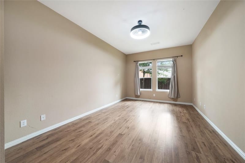8629 Marion Drive, Frisco TX 75036 - Photo 13