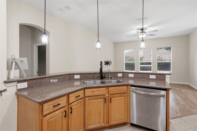 8629 Marion Drive, Frisco TX 75036 - Photo 10