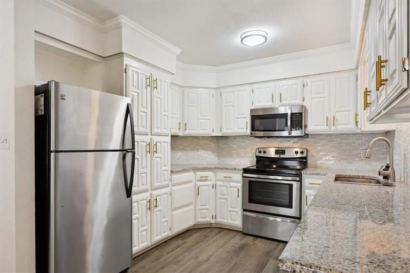 2306 Melissa Drive, Waco TX 76708 - Photo 9