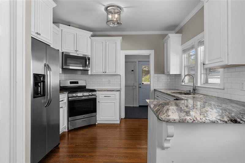 3864 Fairfield Avenue, Shreveport LA 71106 - Photo 8