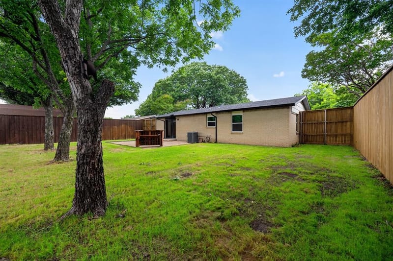 8617 Flicker Lane, Dallas TX 75238 - Photo 27