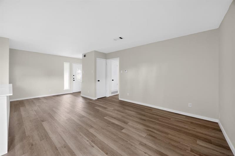 8617 Flicker Lane, Dallas TX 75238 - Photo 17