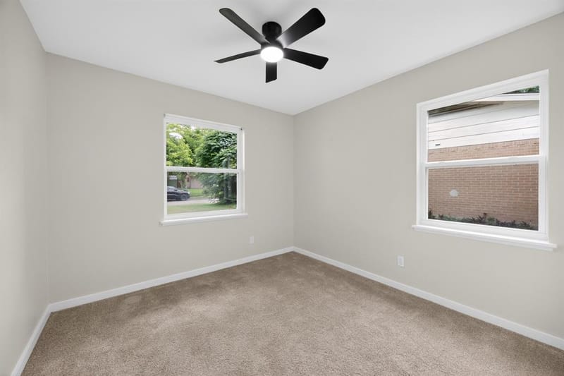8617 Flicker Lane, Dallas TX 75238 - Photo 18