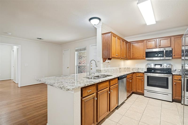 325 Austin Avenue, Wylie TX 75098 - Photo 12
