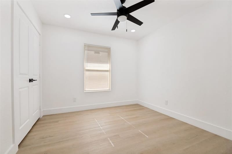 2406 Magna Vista Drive, Dallas TX 75216 - Photo 16