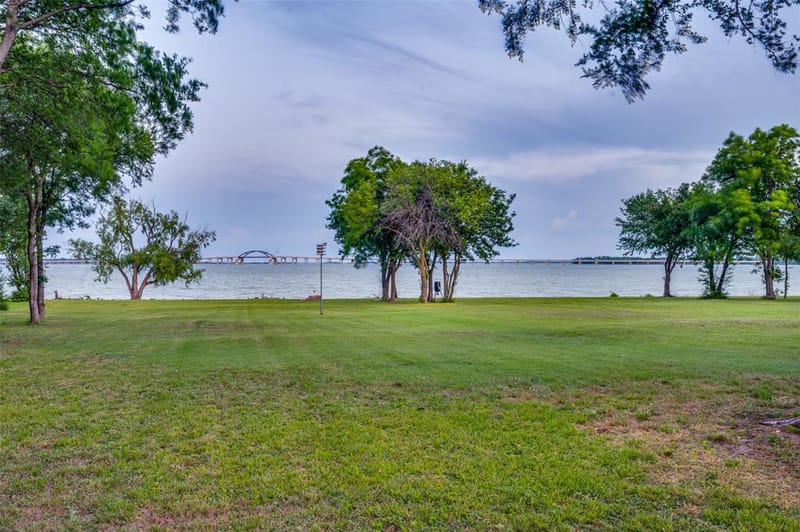 730 Peninsula Bend, Shady Shores TX 76208 - Photo 38