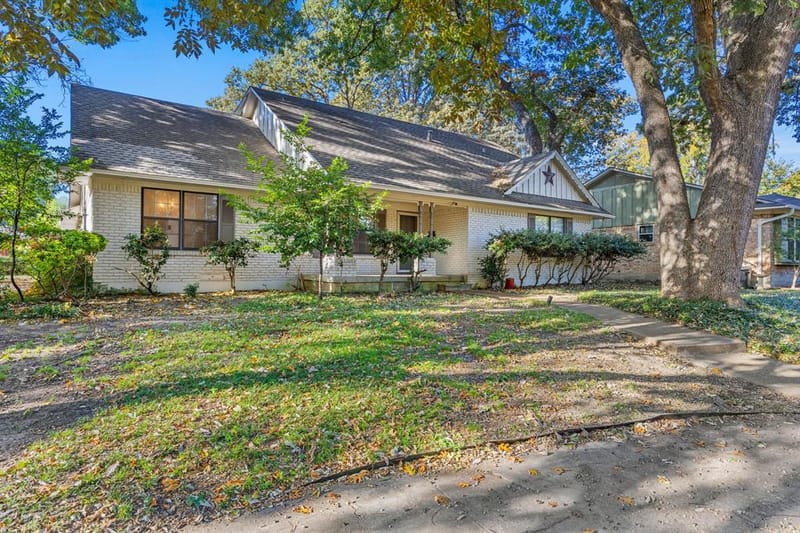 6925 Galemeadow Circle, Dallas TX 75214 - Photo 19