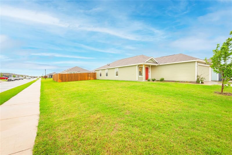 115 Harvest Street, Princeton TX 75407 - Photo 4