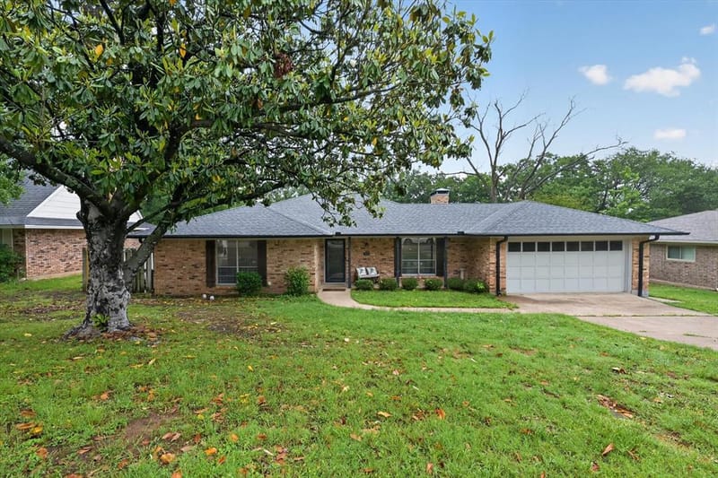 1224 S Lang Avenue, Denison TX 75020