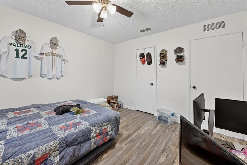 1224 S Lang Avenue, Denison TX 75020 - Photo 9