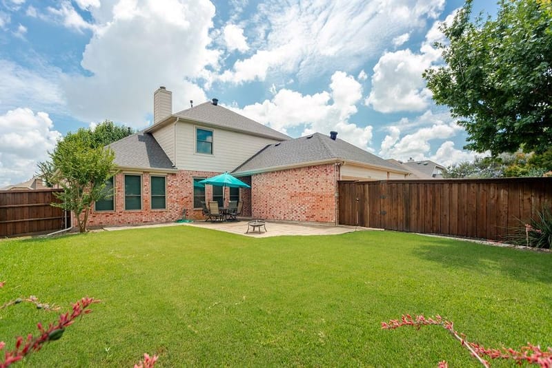 5700 White Pine Drive, McKinney TX 75070 - Photo 2
