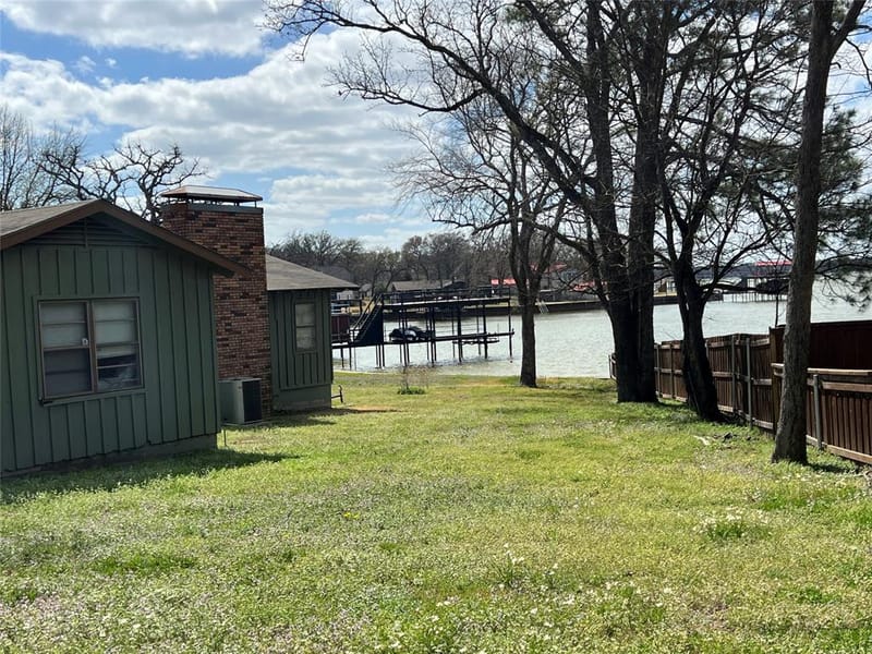 135 Island Park Drive, Gun Barrel City TX 75156 - Photo 24
