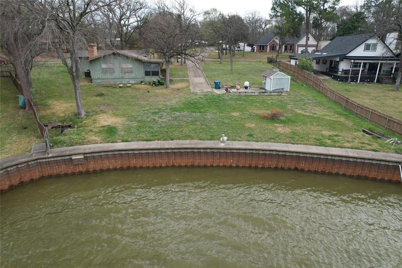 135 Island Park Drive, Gun Barrel City TX 75156 - Photo 4