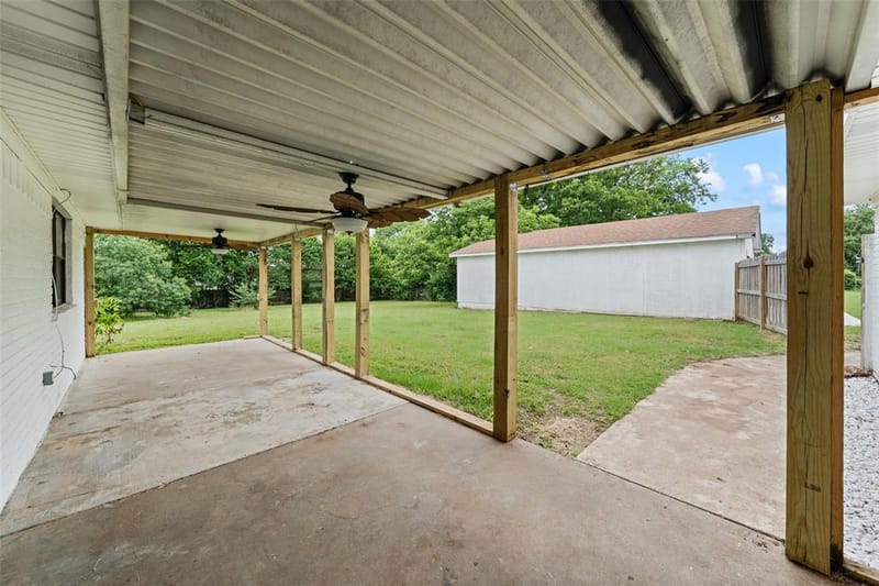 139 Claire Newell Lane, Waco TX 76705 - Photo 14