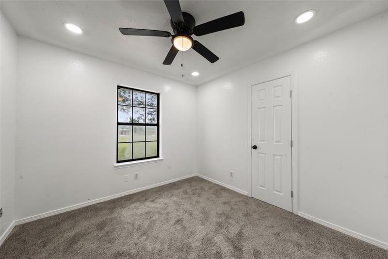 139 Claire Newell Lane, Waco TX 76705 - Photo 11