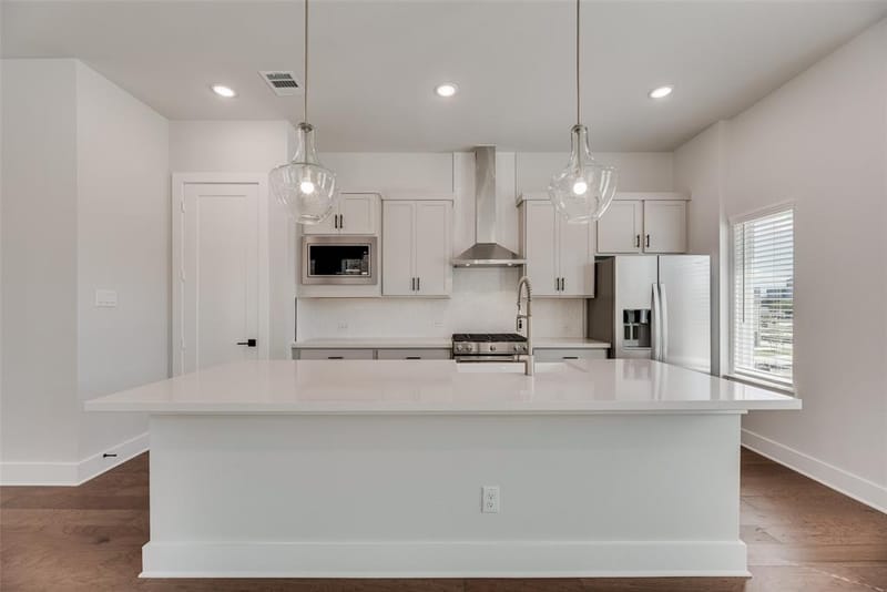 901 Ash Road, Plano TX 75075 - Photo 2