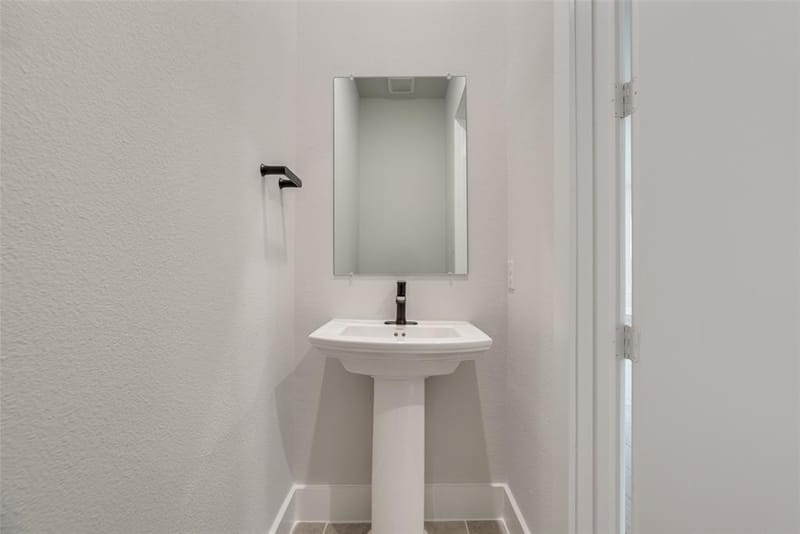 901 Ash Road, Plano TX 75075 - Photo 25