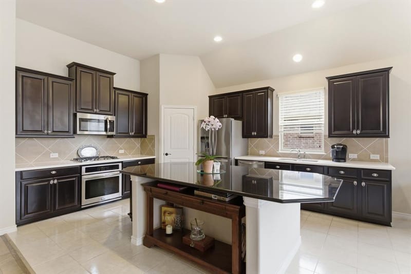 616 Caudle Lane, Savannah TX 76227 - Photo 4