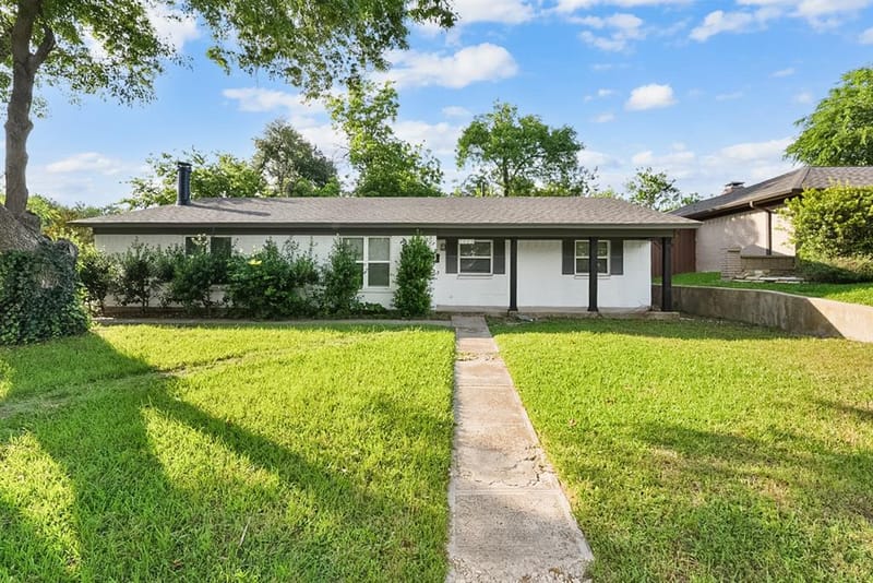 1425 Oakhill Drive, Plano TX 75075