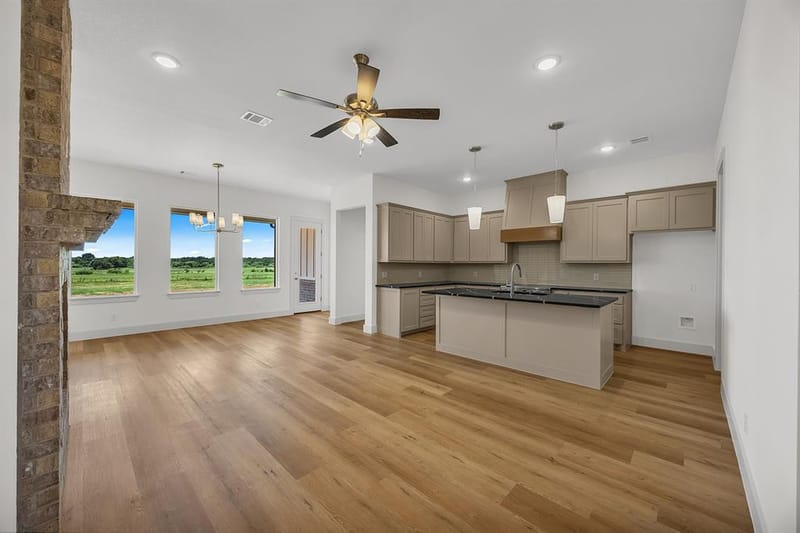 3764 County Road 424, Cleburne TX 76031 - Photo 7